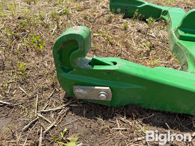 john-deere-cat-iii-quick-hitch-image-9