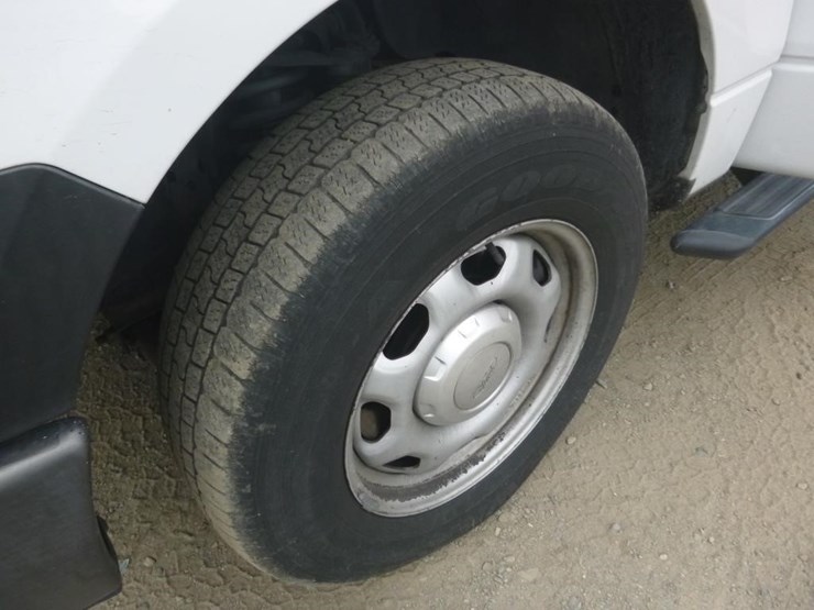 2013-ford-f150-image-12