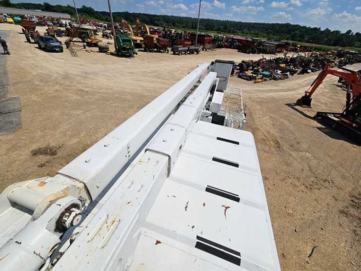 ford-f750-image-48