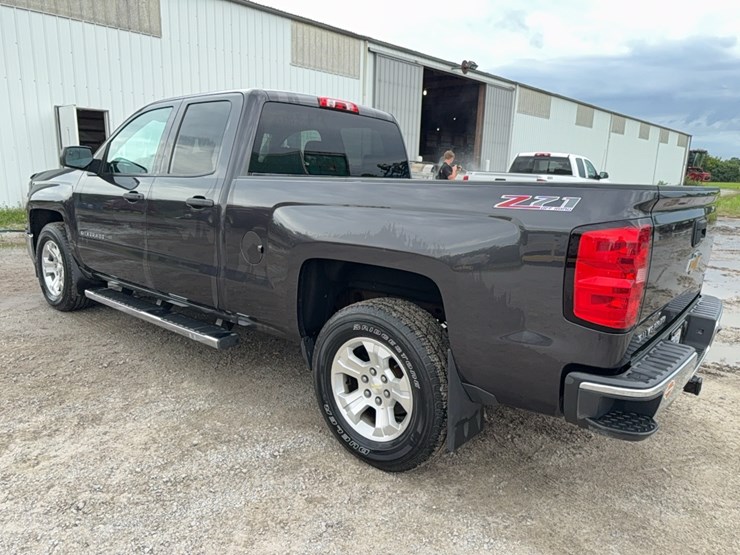 2014-chevrolet-silverado-lt-image-3