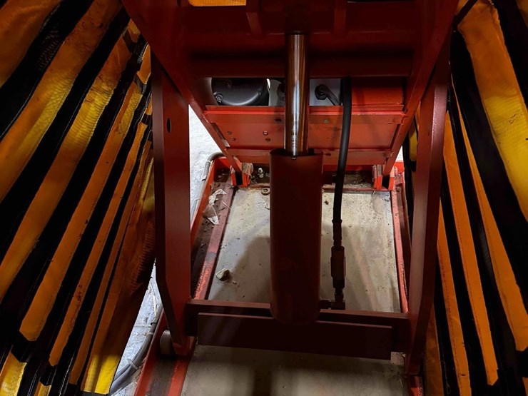 lee-l36-30-electric-hydraulic-scissor-lift-image-4