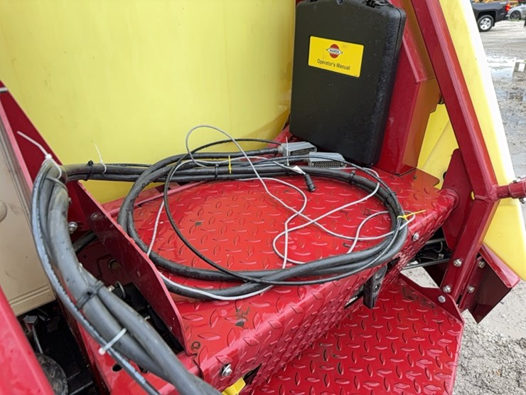 hardi-4000-navigator-sprayer-image-18