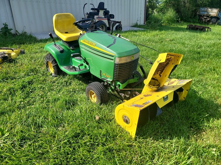john-deere-lx288-image-1