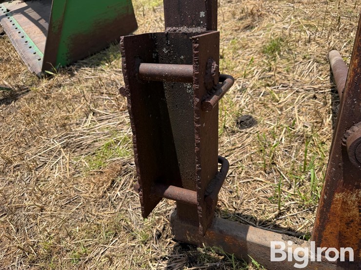 loader-bale-spear-image-11