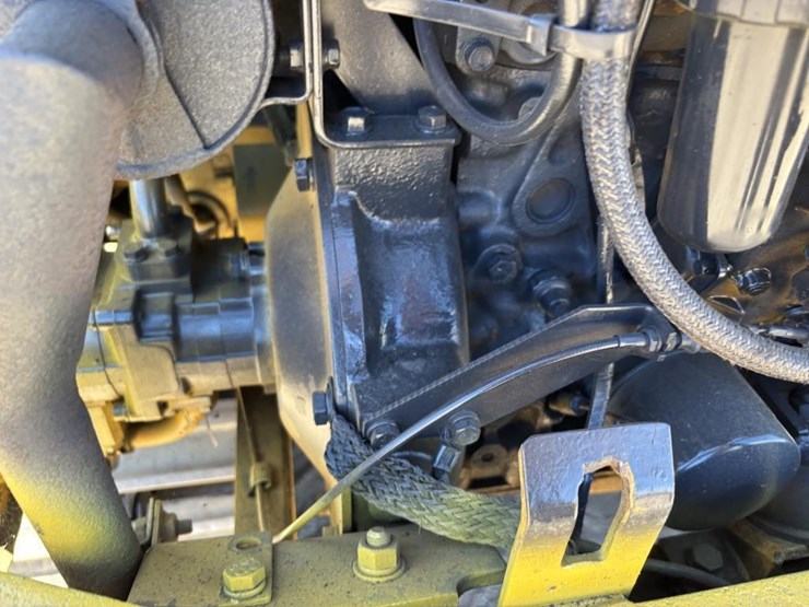komatsu-pc10-5-image-35
