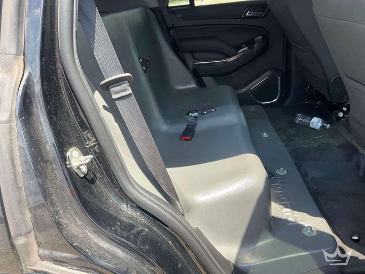 2019-chevrolet-tahoe-image-24