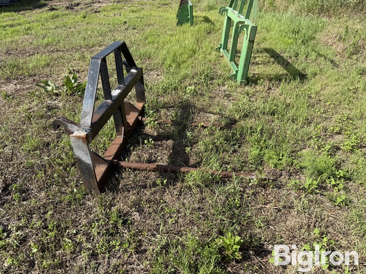 tri-l-loader-bale-spear-image-4