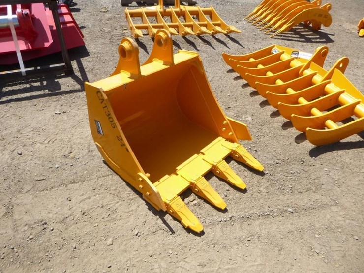 caterpillar-305-image-2