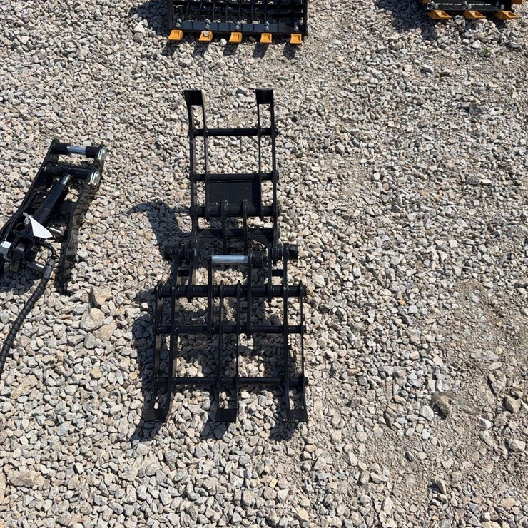 15” Grapple for Mini Excavator
