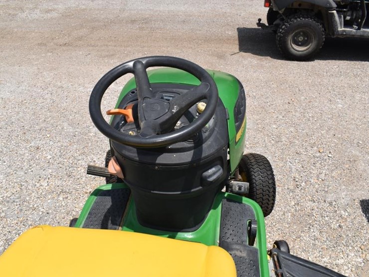 john-deere-d140-image-5