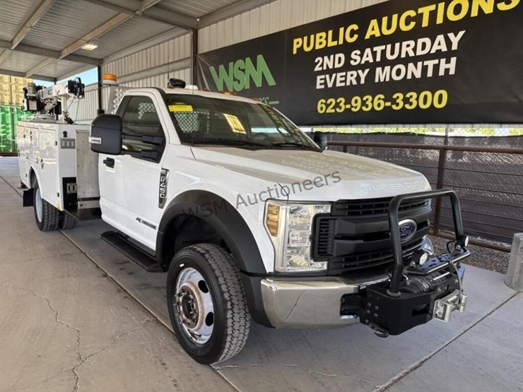2019-ford-f450-image-2