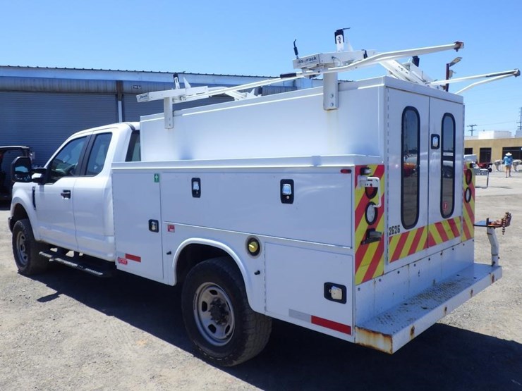 2017-ford-f350-image-5