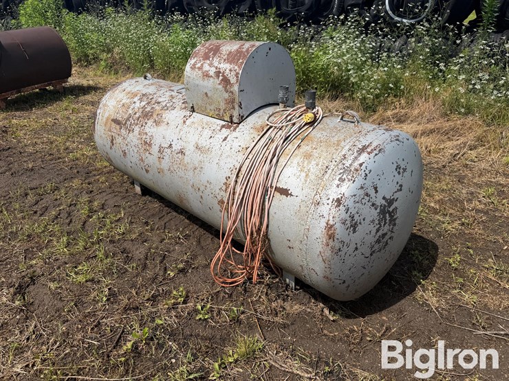 1946-mcnamer-200-gal-propane-storage-tank-image-1