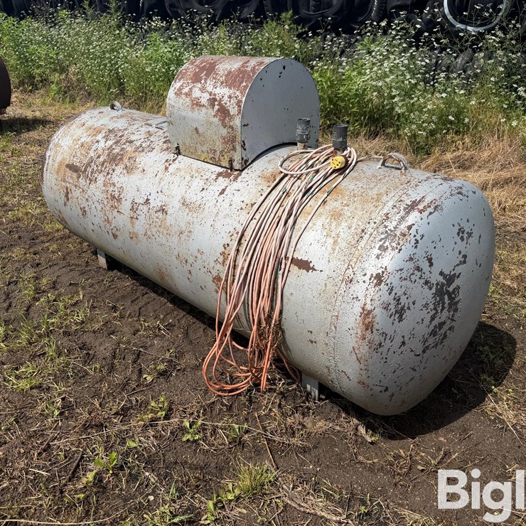 1946 McNamer 200-Gal Propane Storage Tank