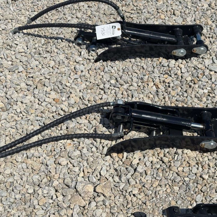 Hydraulic Thumb Attachment for Mini Excavator
