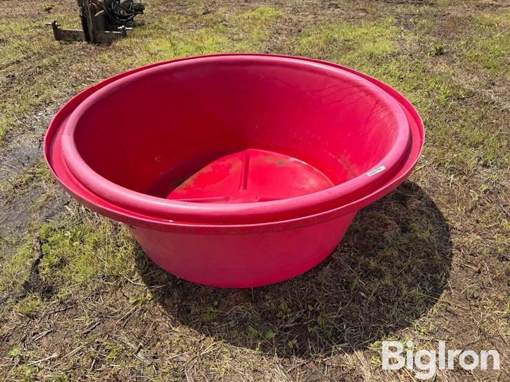 48"-poly-tank-image-3