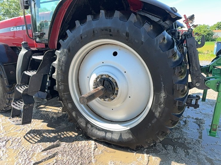 2004-case-ih-mx230-image-31