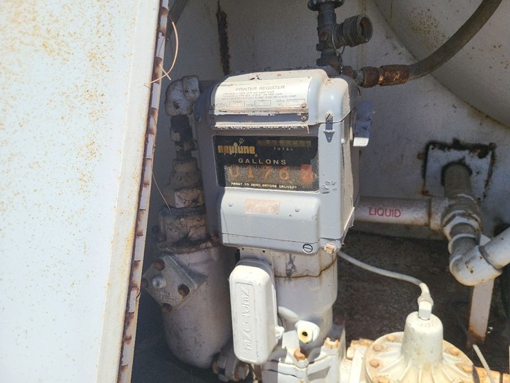 ford-f700-image-15