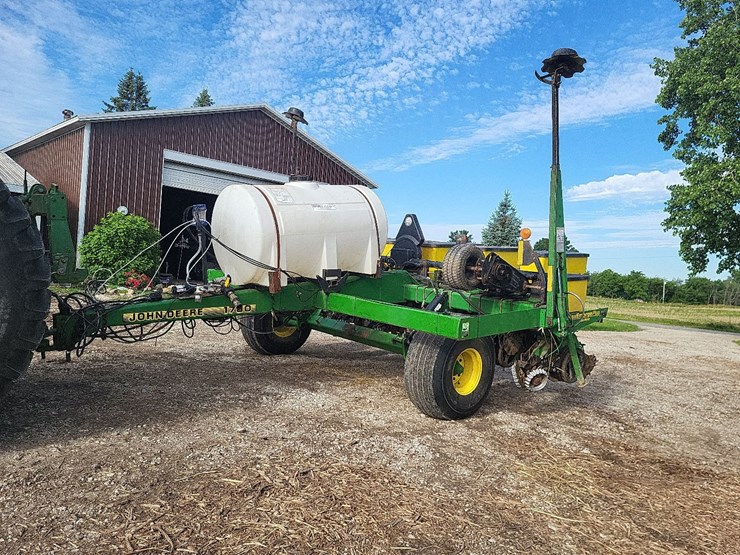john-deere-1780-image-1
