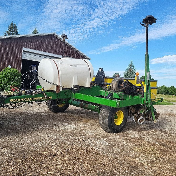 JOHN DEERE 1780