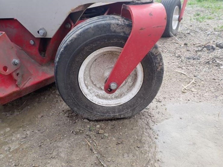 2014-ventrac-4200-image-65