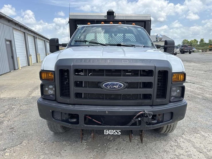 2010-ford-f350-image-6