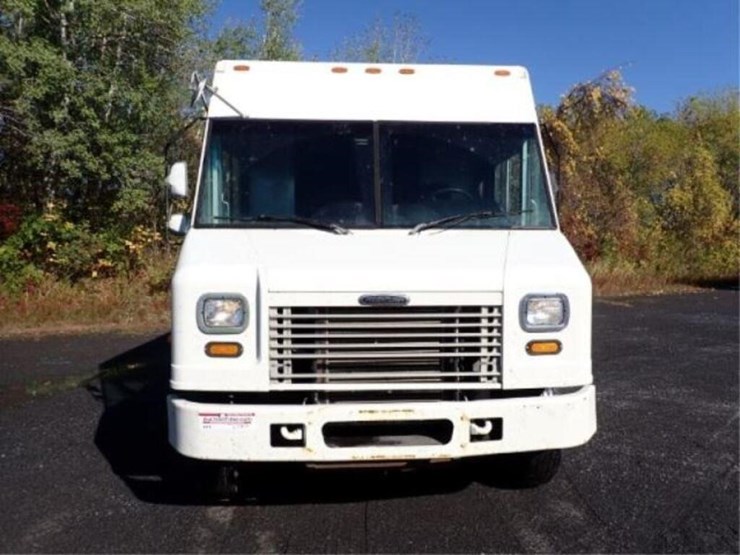 2008-freightliner-mt55-image-3