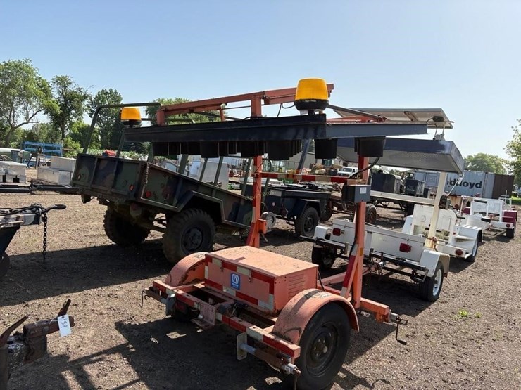 wanco-caution-sign-trailer-image-3