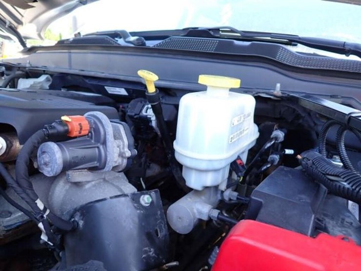 2022-dodge-ram-5500-image-61