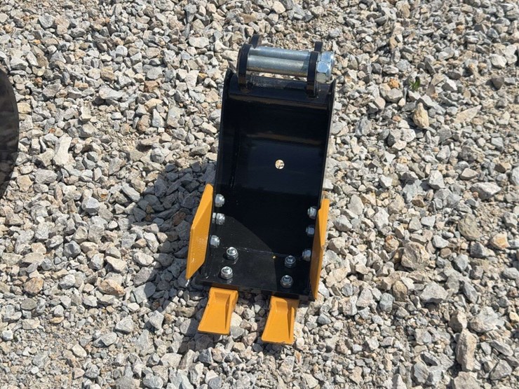 7”-mini-excavator-bucket-image-1