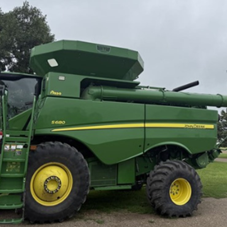2015 JOHN DEERE S680