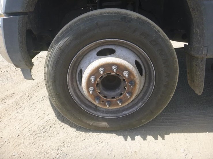 2019-ford-f550-image-18