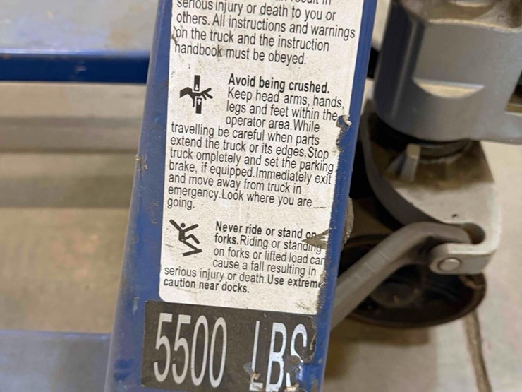 manual-pallet-jack-image-5