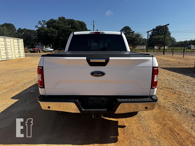 2021-ford-f150-xlt-image-4