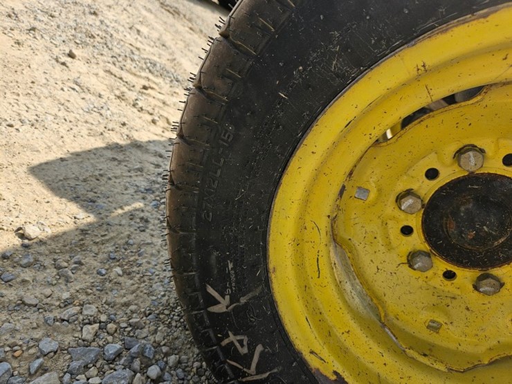 john-deere-5220-image-35