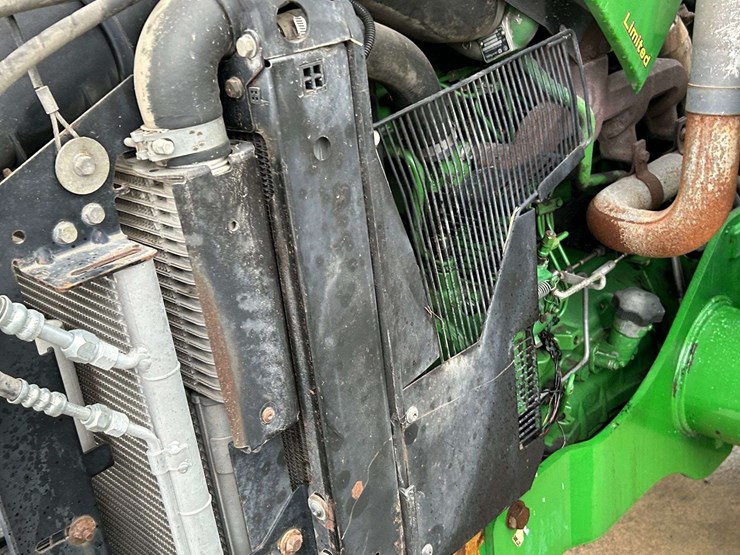 2012-john-deere-5101e-image-41