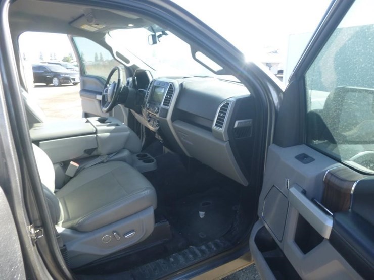 2016-ford-f150-image-7
