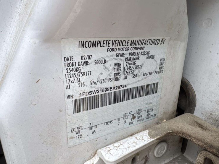 2007-ford-f250-xl-image-13