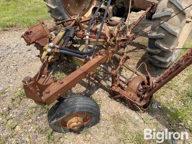 1951-john-deere-b-image-18
