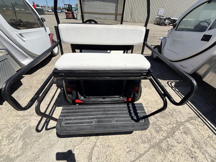 ez-go-utility-cart-image-7