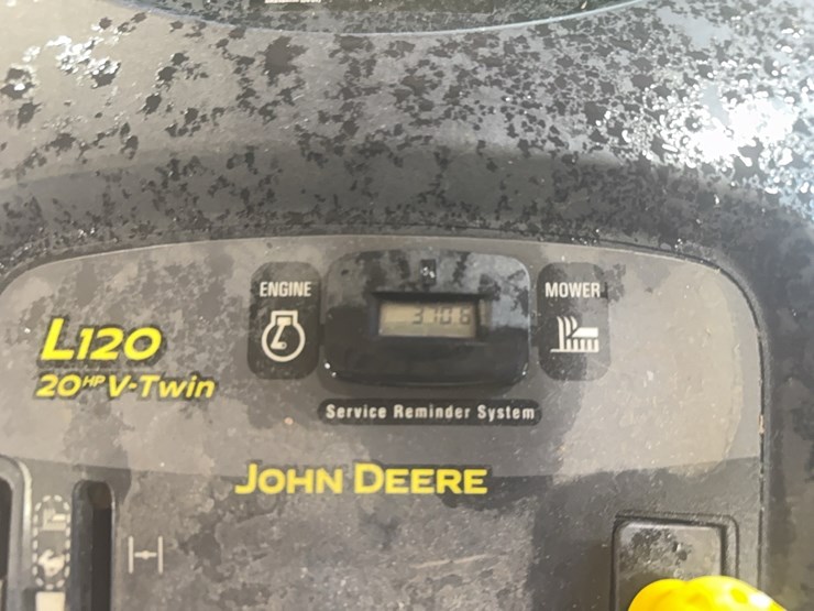 john-deere-l120-image-14