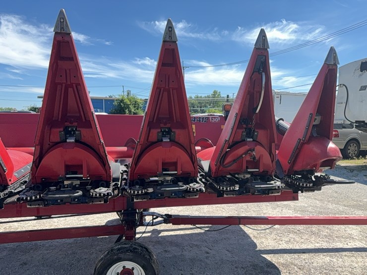 2020-case-ih-4412-image-23