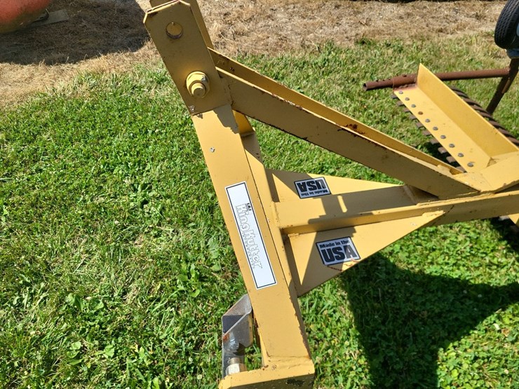 king-kutter-30"-3pt-hitch-landscape-rake-image-8