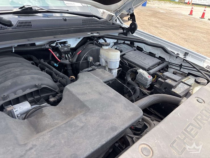 2019-chevrolet-tahoe-image-7