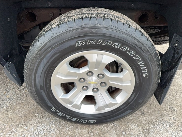2014-chevrolet-silverado-lt-image-14