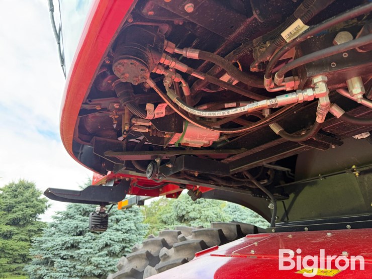 2023-case-ih-8250-image-15