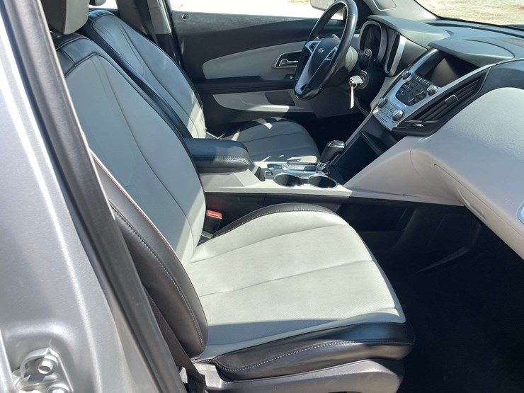 2016-chevrolet-equinox-image-18