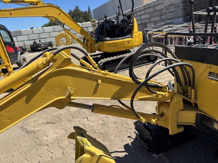 komatsu-pc05-5-image-13