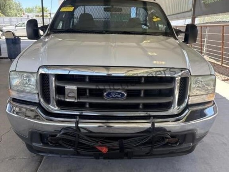 2004-ford-f350-image-3