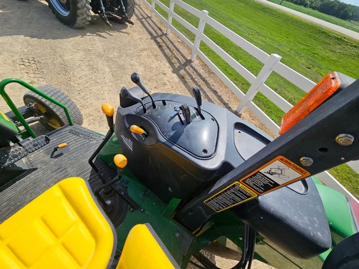 john-deere-5220-image-16
